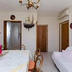 Tugomila Apartment